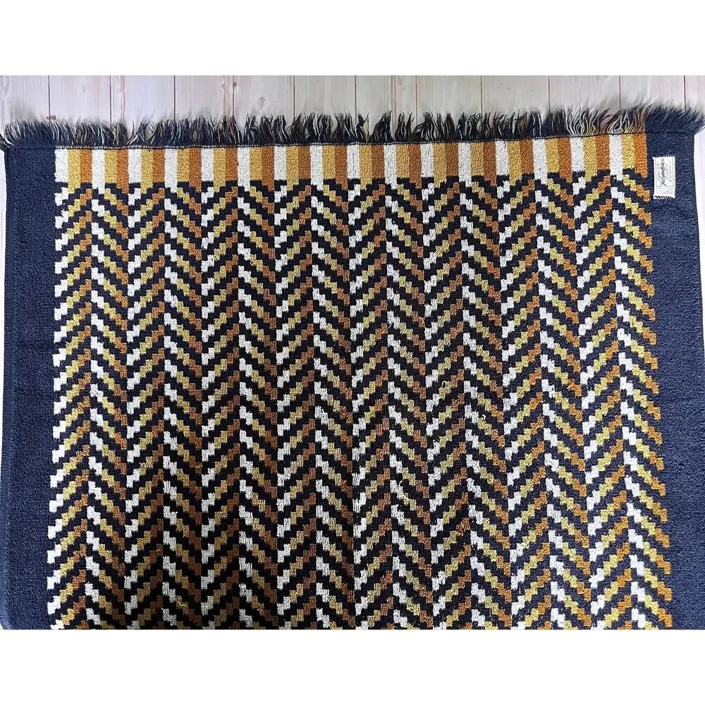 Vintage Yves Saint Laurent Fieldcrest Chevron Geometric Cotton Towel & Washcloth
